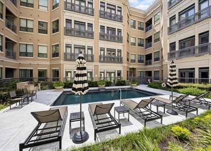 1901 Post Oak Boulevard - Photo 1