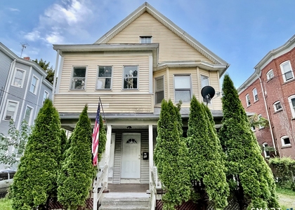 42 Cabot Street - Photo 1