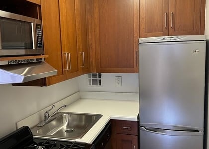 East 84th Street - Photo 1