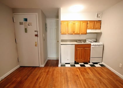 East 5th Street - Photo 1