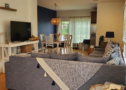 14 W Marion Street - Photo 1