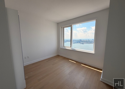 West 38th Street - Photo 1