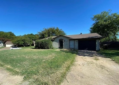 3501 Gatewood Lane - Photo 1