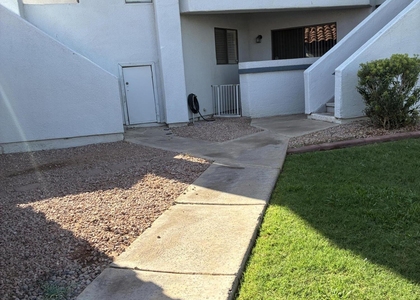 1800 W Elliot Road - Photo 1