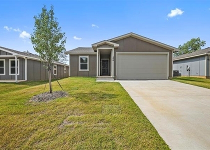 406 E Munson Street - Photo 1