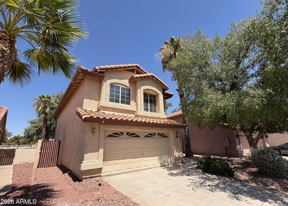 19508 N 78th Avenue - Photo 1