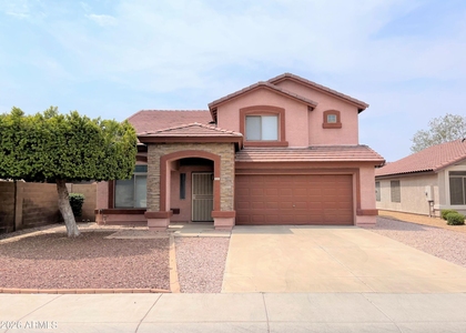 8535 W Vogel Avenue - Photo 1