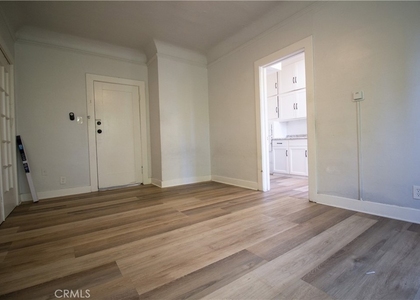 1316 Mariposa Avenue - Photo 1