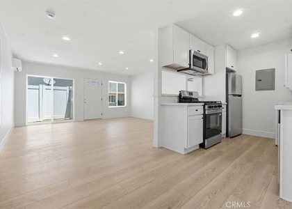 307 N Tustin - Photo 1