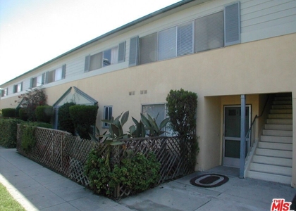 3603 Mentone Avenue - Photo 1