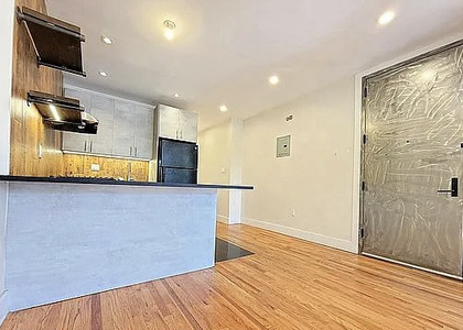 943 Herkimer Street - Photo 1