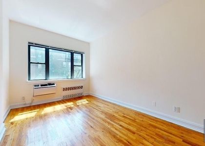 East 84th Street - Photo 1