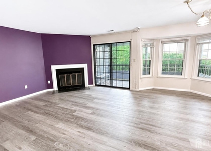903 Woodhaven Drive - Photo 1