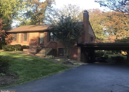 521 Beulah Road Ne - Photo 1