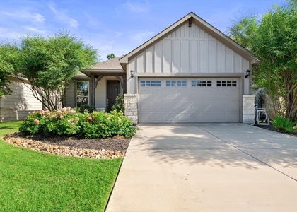 537 Bonnet Blvd - Photo 1