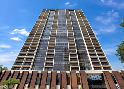 1636 N Wells Street - Photo 1