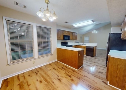 110 Beaverwood Lane - Photo 1
