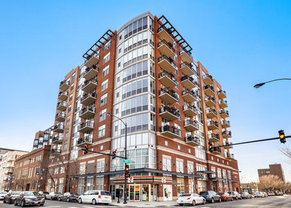 1201 W Adams Street - Photo 1