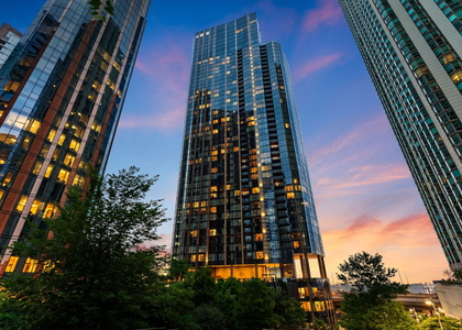 211 N Harbor Drive - Photo 1