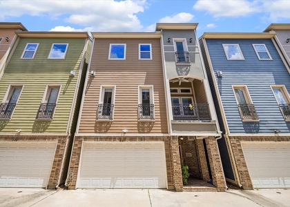 609 Rutland Street - Photo 1