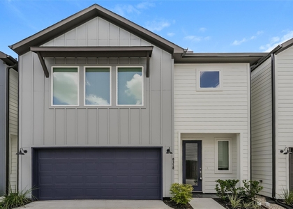 8318 Curry Road - Photo 1