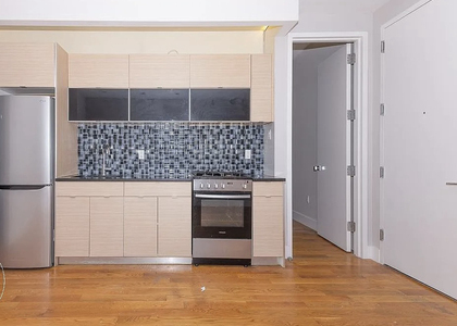 462 Pulaski Street - Photo 1