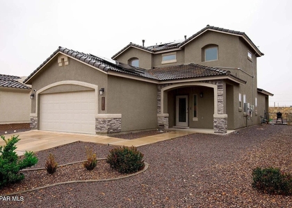 13713 Onley Avenue - Photo 1