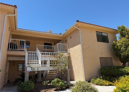 2851 S Valley View Boulevard - Photo 1