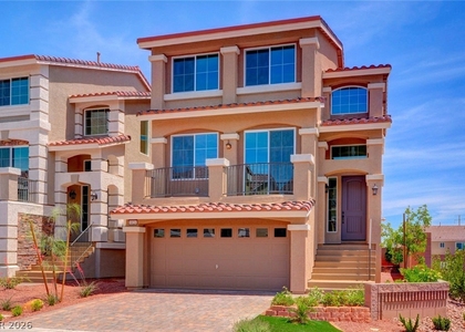 9824 Grey Sands - Photo 1