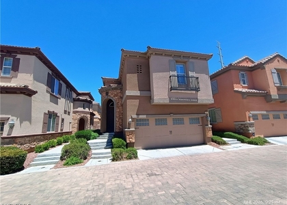 2316 Malaga Peak Street - Photo 1