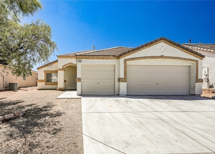 1201 Pueblo Hills - Photo 1
