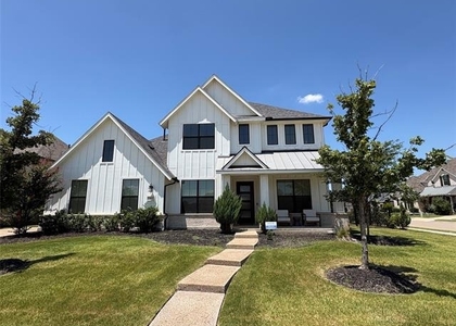 1451 Maplewood Drive - Photo 1
