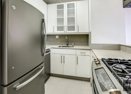 2nd Avenue - Photo 1