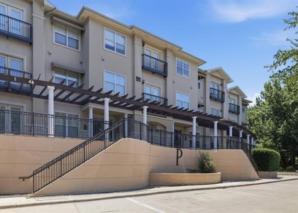 3102 Kings Road - Photo 1