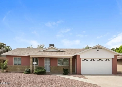 401 E Fremont Dr, Drive - Photo 1