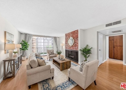 421 S La Fayette Park Place - Photo 1