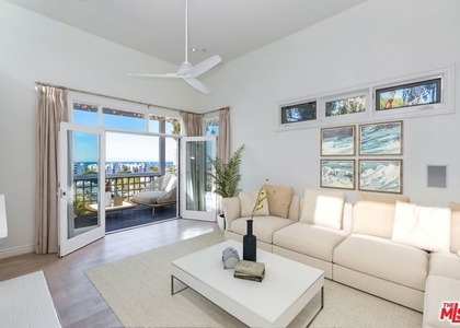 3019 3rd Street - Photo 1