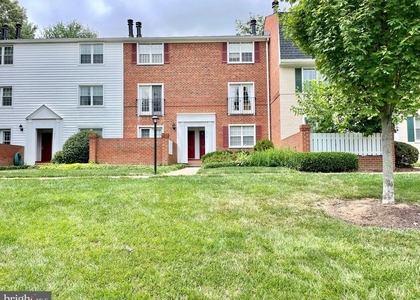 2713 S Walter Reed Drive - Photo 1