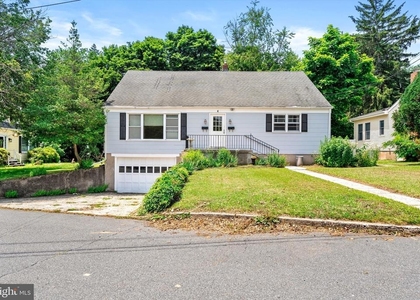 4 Pierson Place - Photo 1