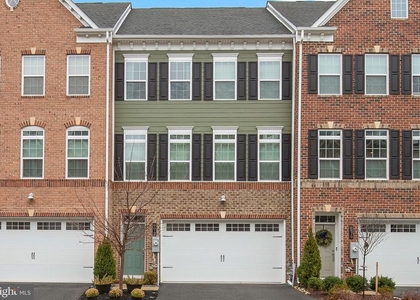 6012 Charles Crossing - Photo 1