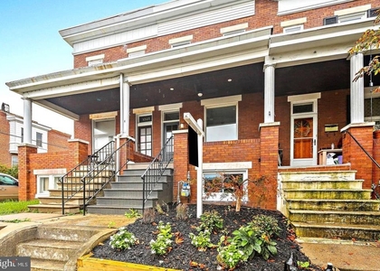 1327 W 42nd Street - Photo 1