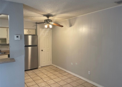 2304 Barton Village Cir - Photo 1