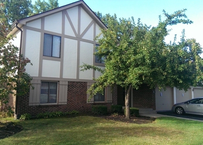 905 Knottingham Drive - Photo 1