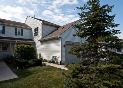 2927 White Thorn Circle - Photo 1