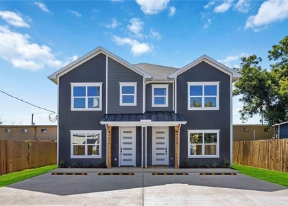 4624 Mayflower Street - Photo 1