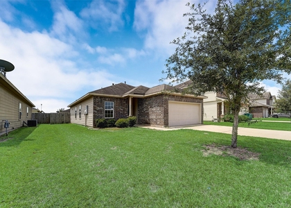 315 Apache Field Lane - Photo 1