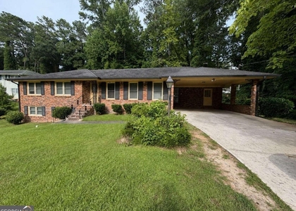 412 Fielding Lane - Photo 1