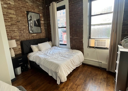 509 East 87th Street - Photo 1