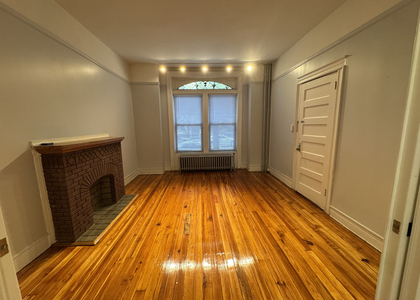  East 29th Street - Photo 1