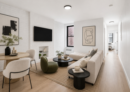 446 West 55th Street - Photo 1